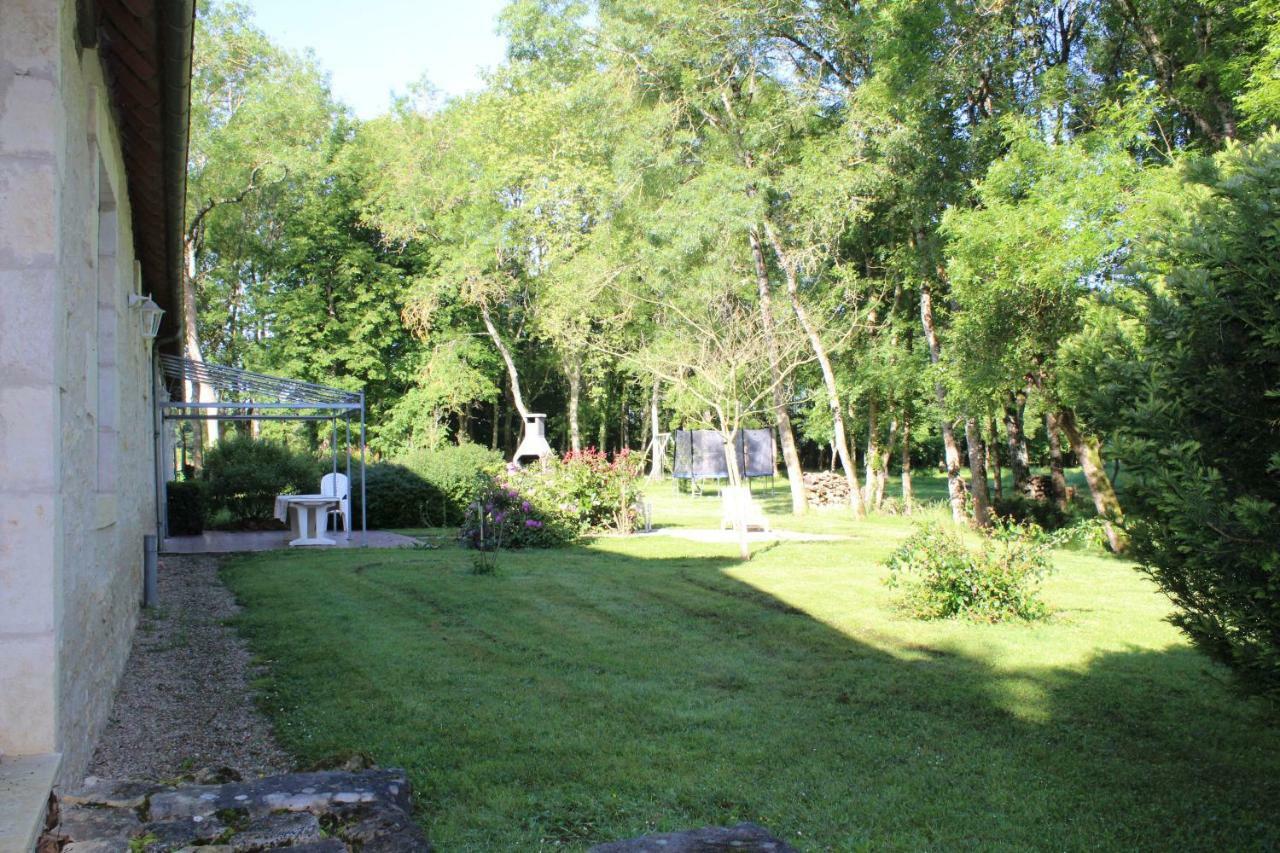 Domaine De La Touche Mosnay Bed and Breakfast Exteriör bild